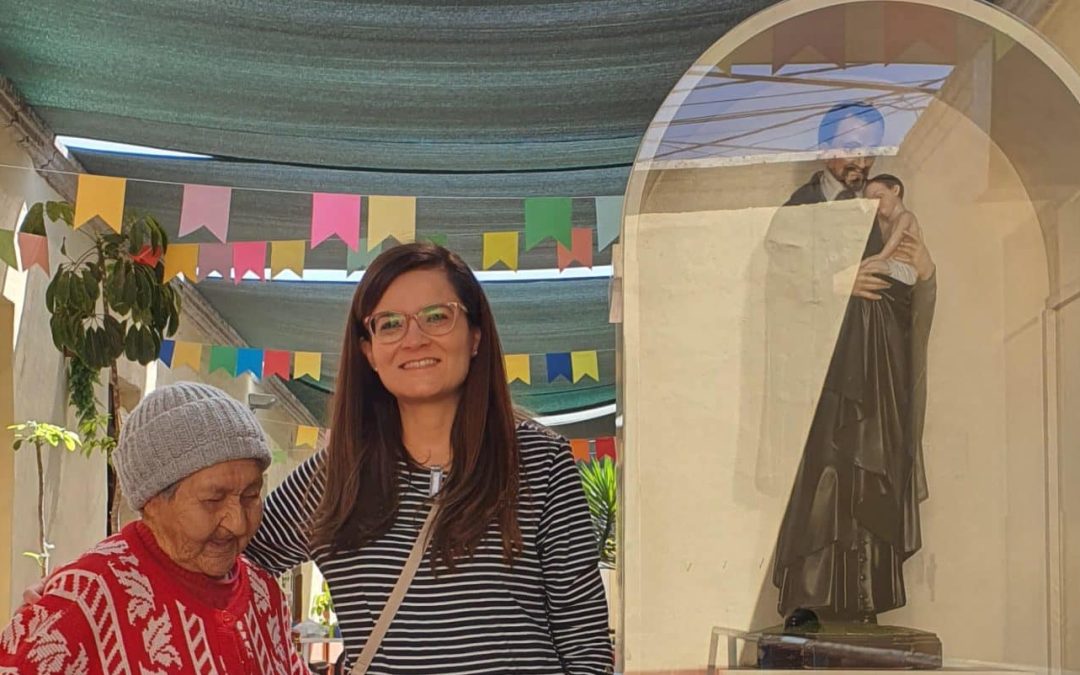 Universidad La Salle realiza donación solidaria al Hogar de Ancianos San Vicente de Paul