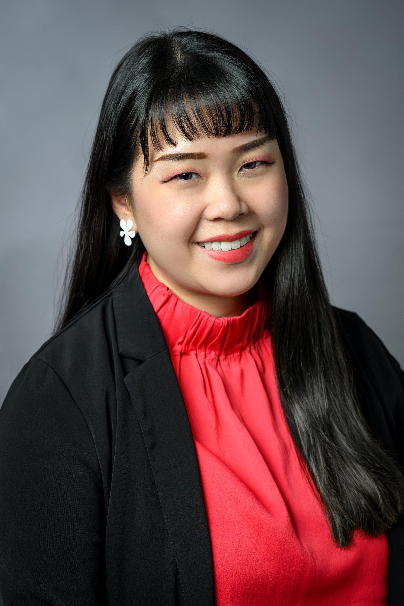 Ms. Pornrawe Poenateetai